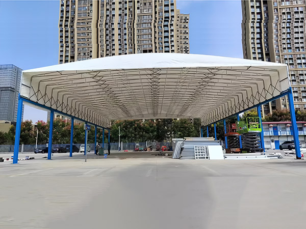 Mái che di động ray trên trụ